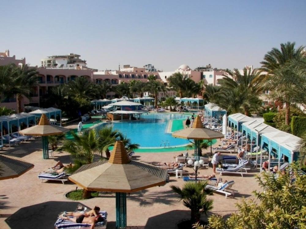 Le Pacha Resort フルガダ エクステリア 写真